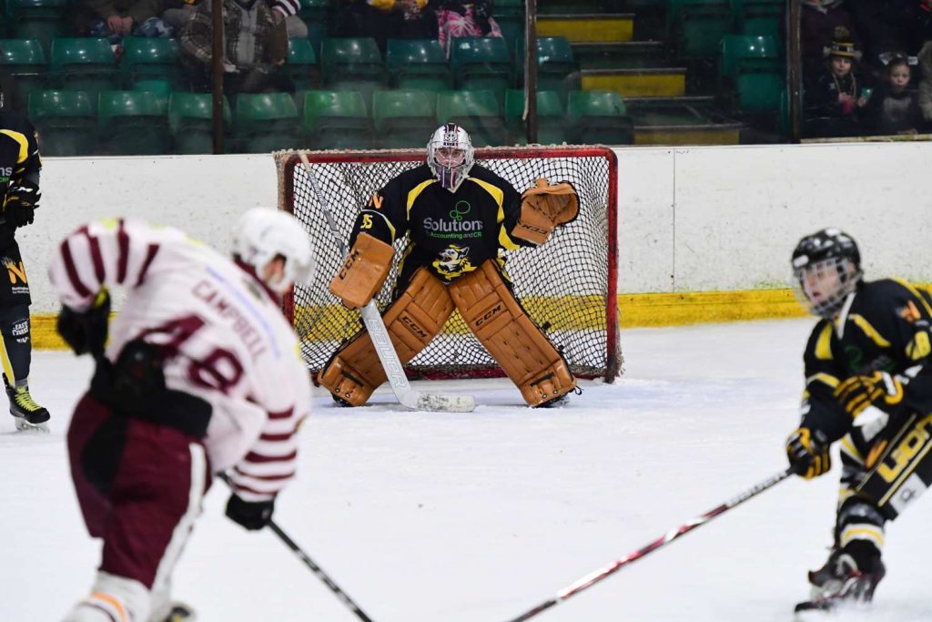 Miles Finney waits for the shot from Ben Campbell