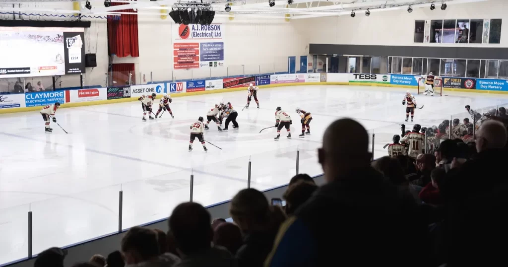 Whitley Warriors face off against Aberdeen Lynx in their first SNL league game