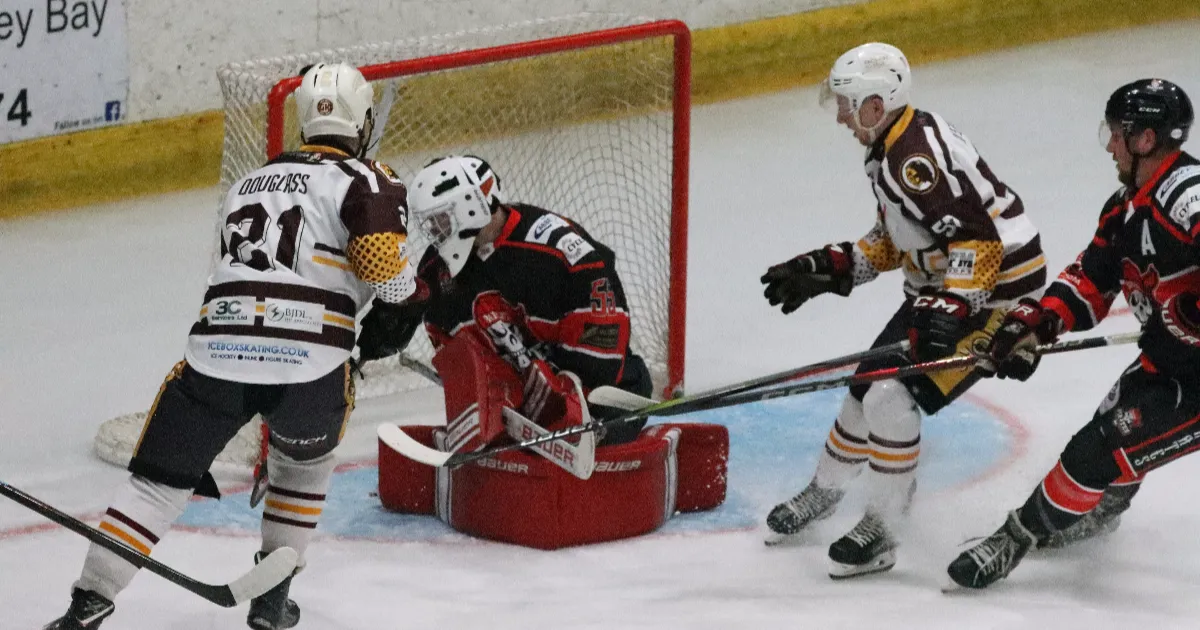 Warriors claim the treasure as Pirates fall short